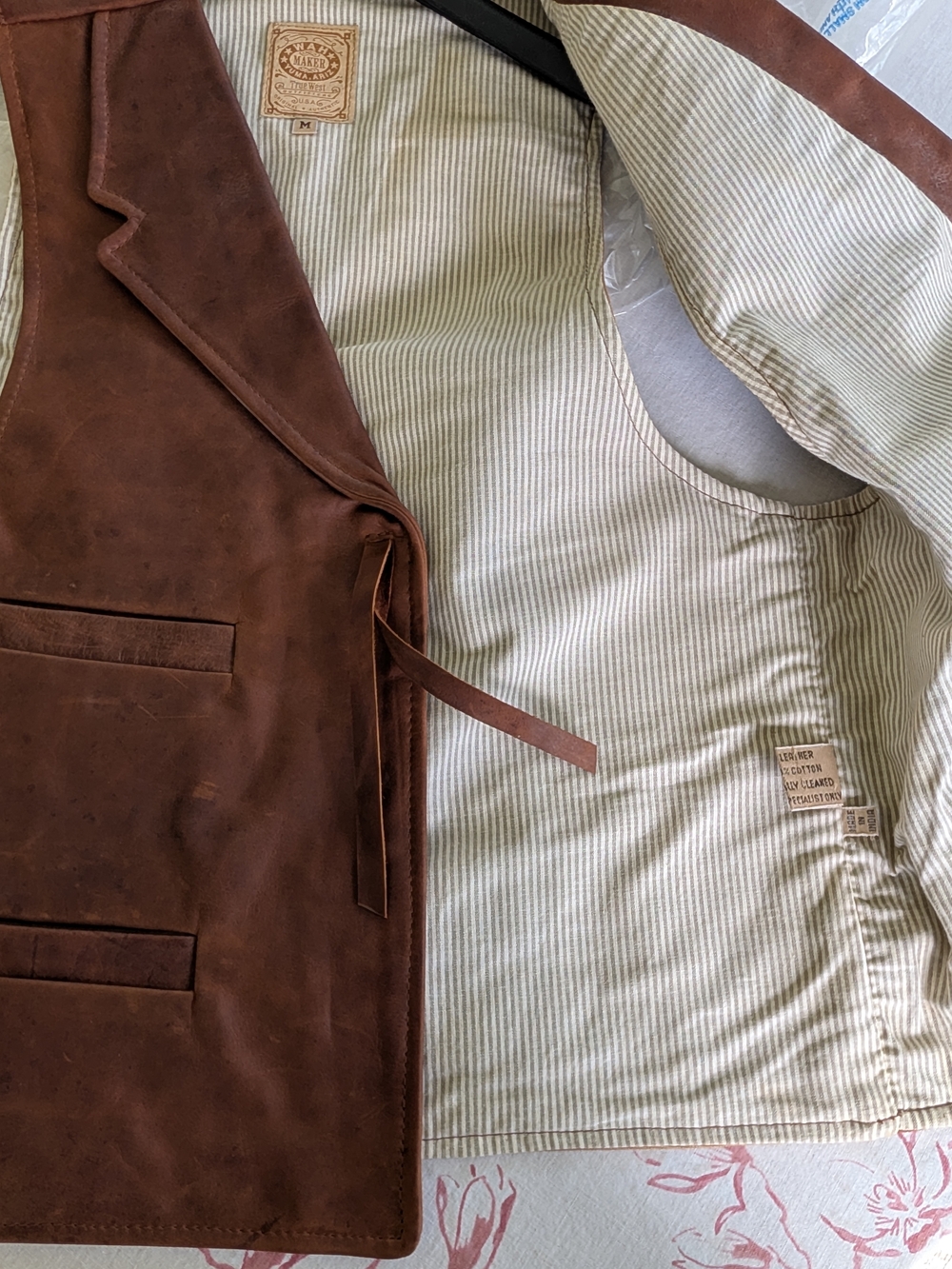 Wah Maker NWOT Leather Canvas Frontier Western Vest Mens Medium - Picture 5 of 5